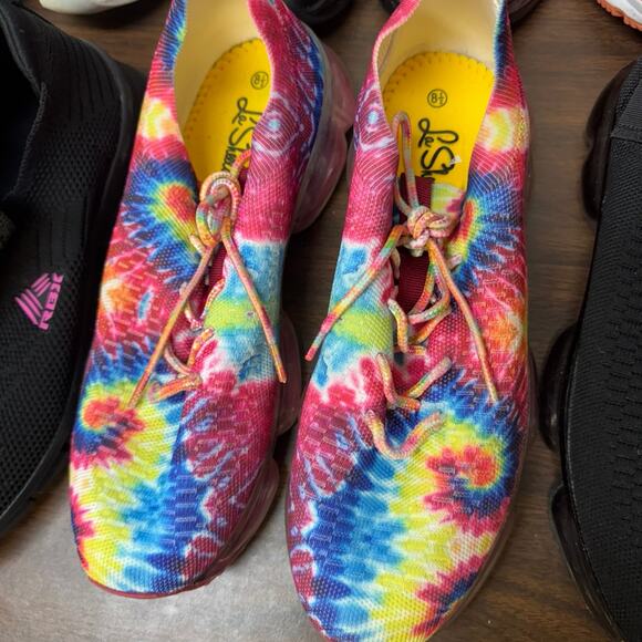 Lot of 6 pairs of women’s shoes athletic size 8.5 - Picture 3 of 8